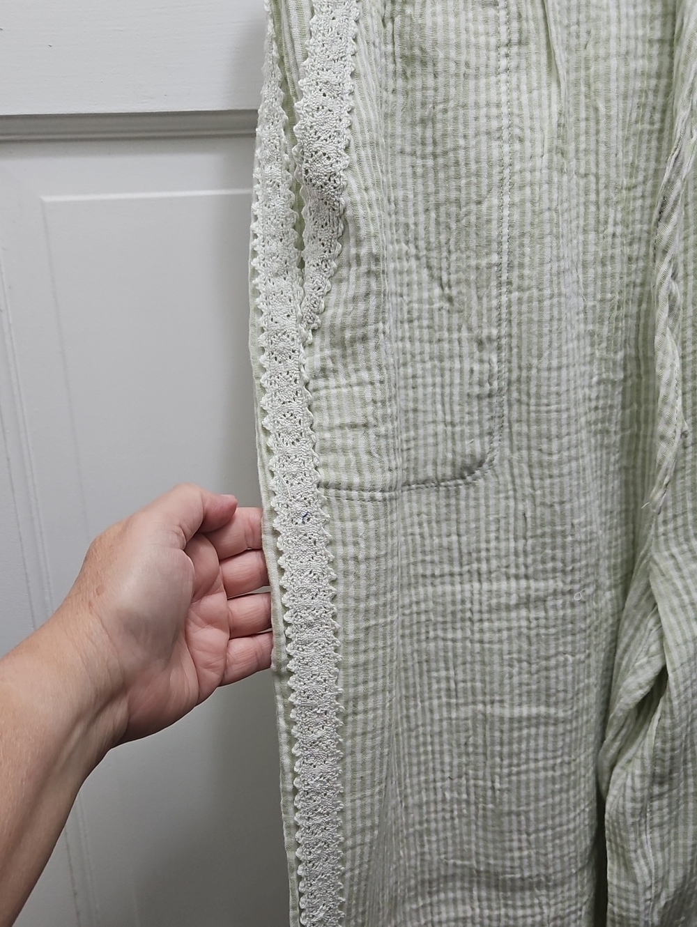 Women's Light Sage Drawstring Relaxed Pants Gauze Lace XL NWT - Picture 5 of 10
